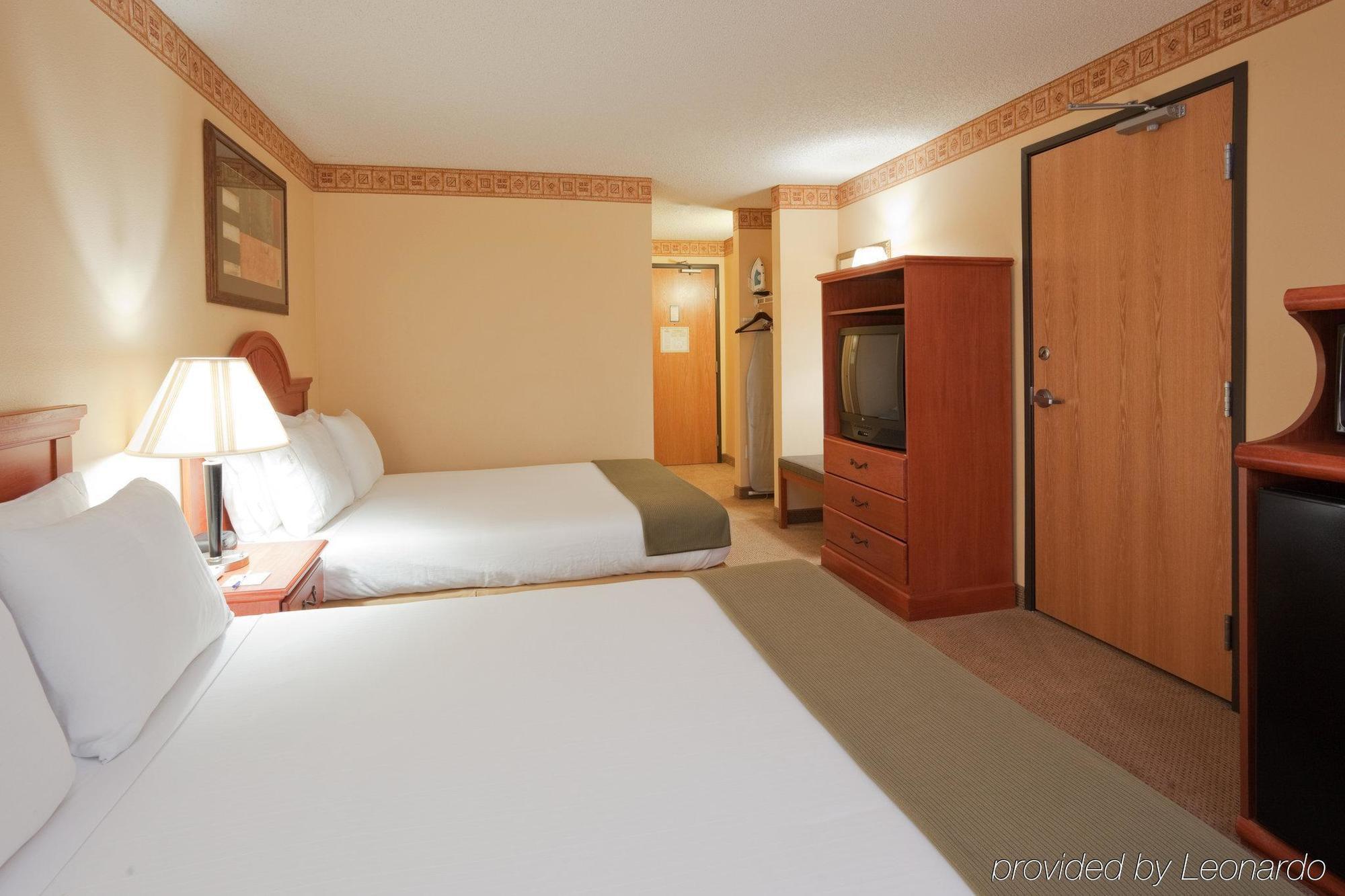Holiday Inn Express Hotel & Suites Livermore By Ihg Δωμάτιο φωτογραφία